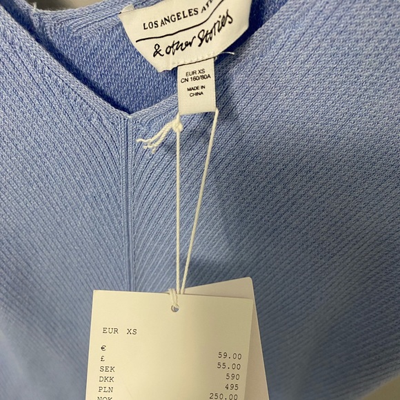 NWT Romper - Size XS - Picture 5 of 5